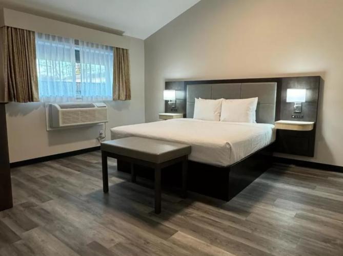 Days And By Wyndham Motel 2*