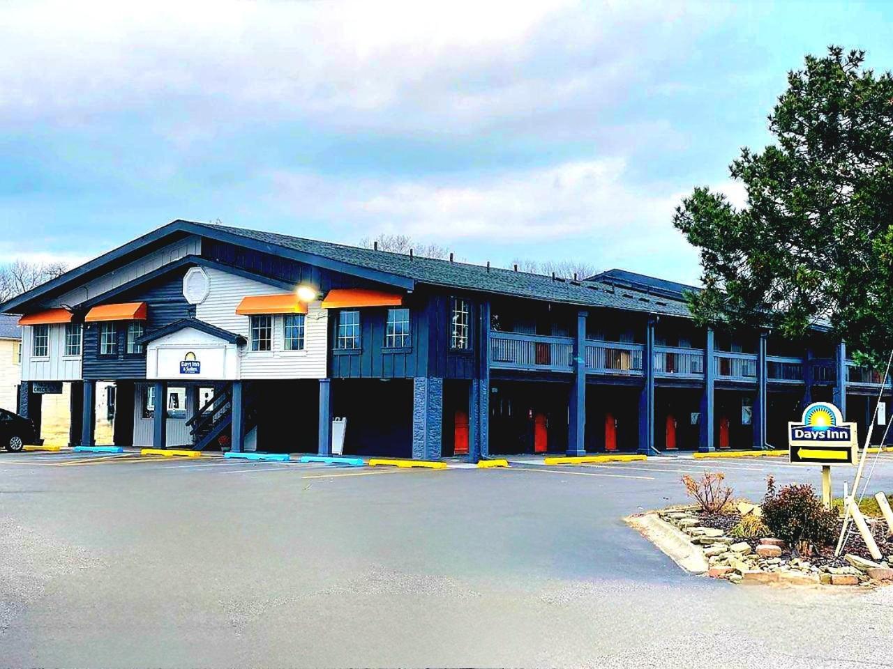 Days And By Wyndham Motel 2*